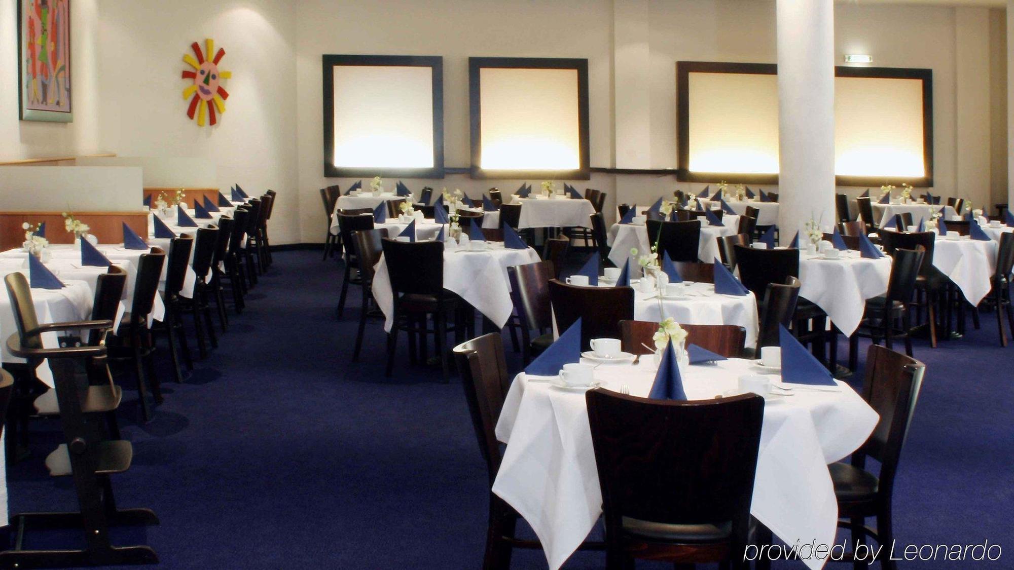 Holiday Inn Berlin City Center East Prenzlauer Berg By Ihg Bagian luar foto