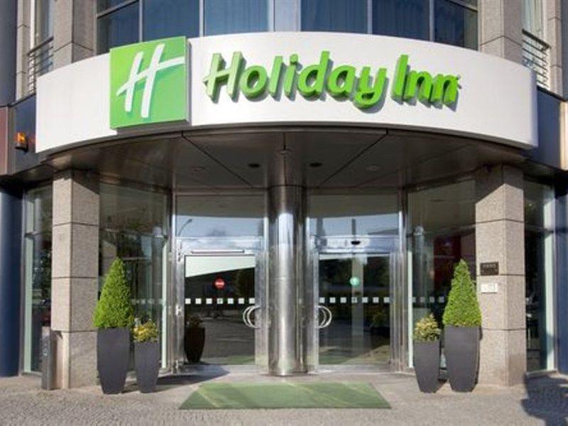 Holiday Inn Berlin City Center East Prenzlauer Berg By Ihg Bagian luar foto