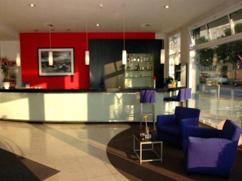 Holiday Inn Berlin City Center East Prenzlauer Berg By Ihg Bagian luar foto