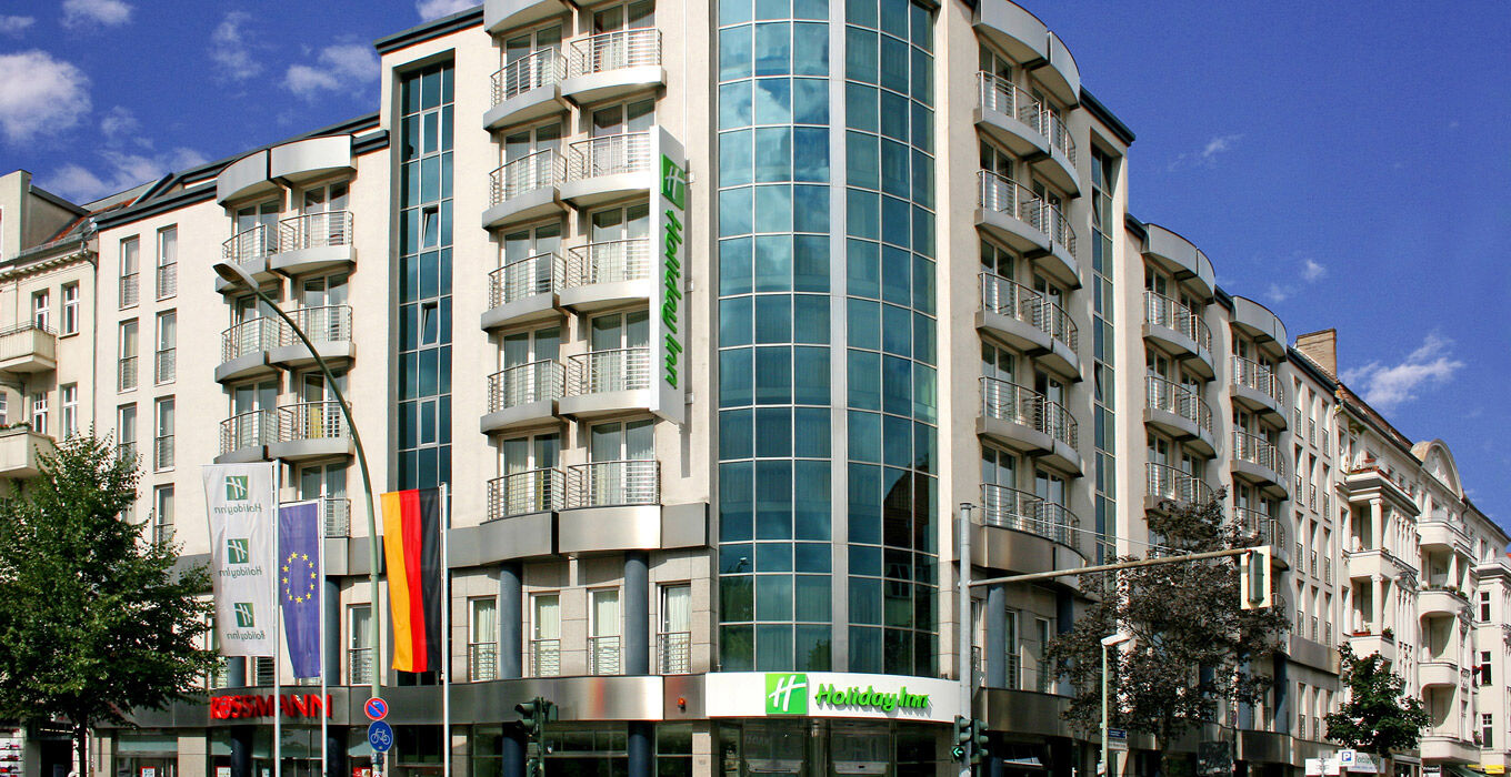 Holiday Inn Berlin City Center East Prenzlauer Berg By Ihg Bagian luar foto