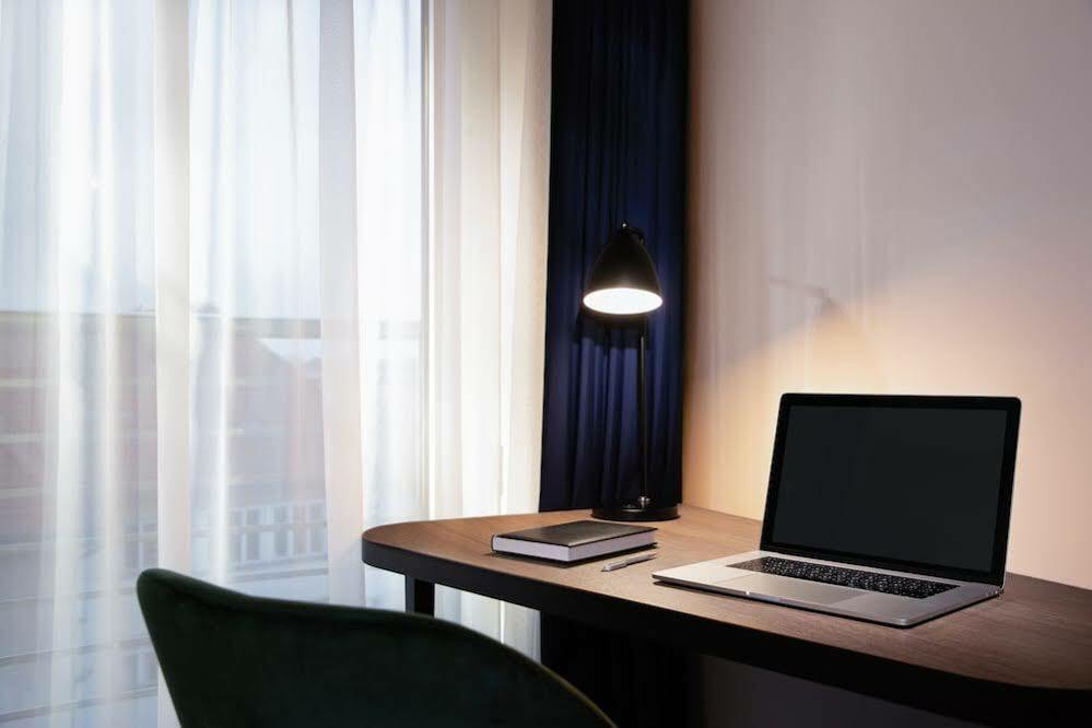 Holiday Inn Berlin City Center East Prenzlauer Berg By Ihg Bagian luar foto