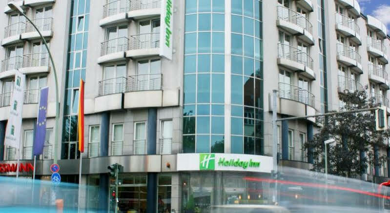 Holiday Inn Berlin City Center East Prenzlauer Berg By Ihg Bagian luar foto